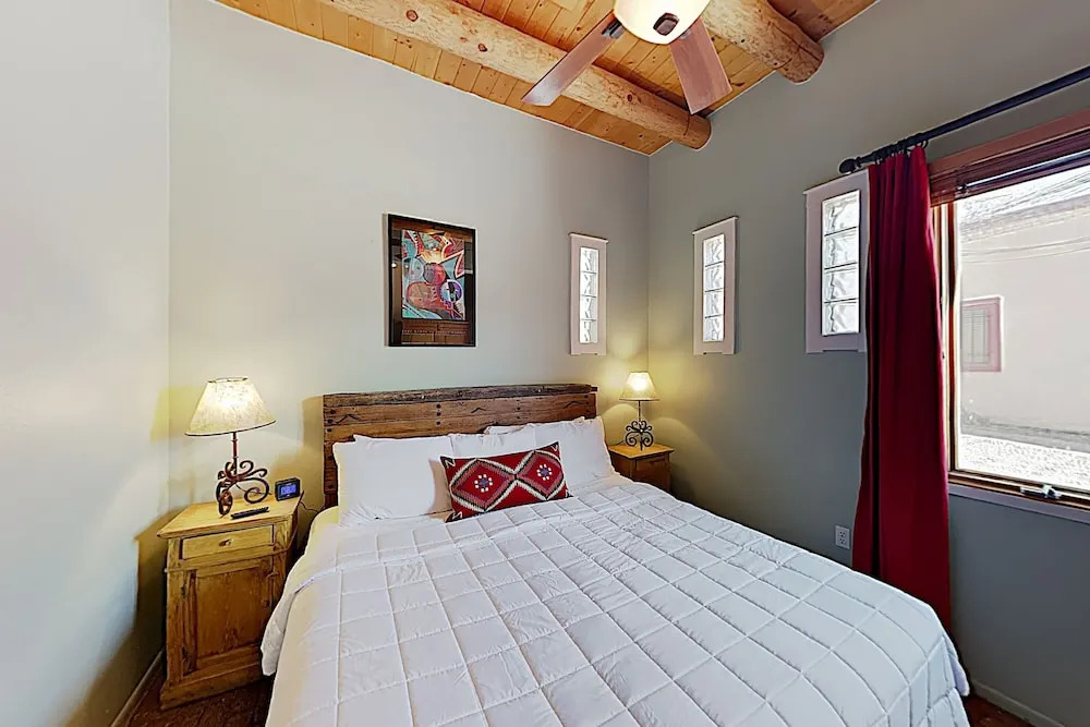 Santa Maria At Zona Rosa: Walk Everywhere! 1 Bedroom Condo