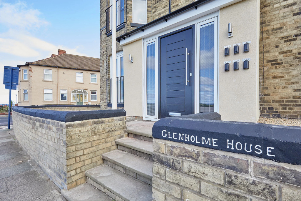Host   Stay   Flat 1  Glenholme House