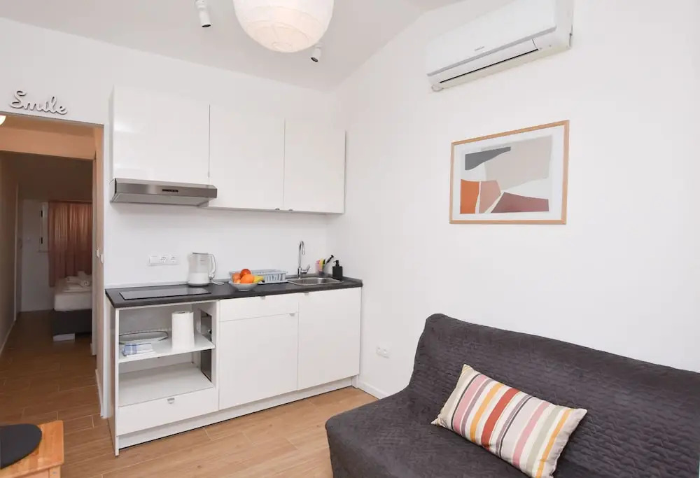 Apartments Nina