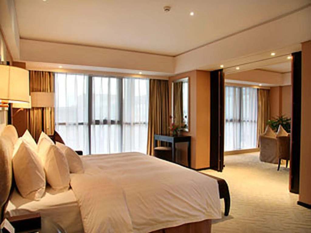 The Lake View Hotel Beijing