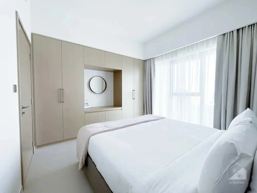 Luxury Burj Royale Modern Apt city view Balcony