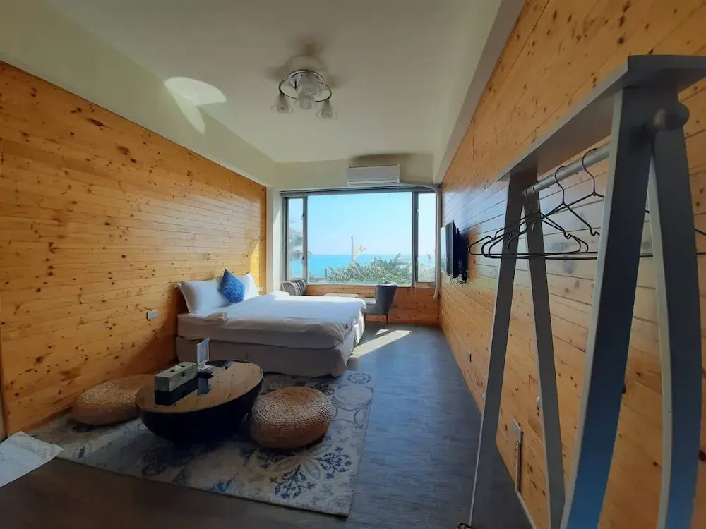 The Seaside B&B