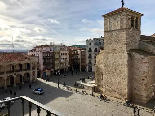 Apartamentos Plaza Mayor Zamora