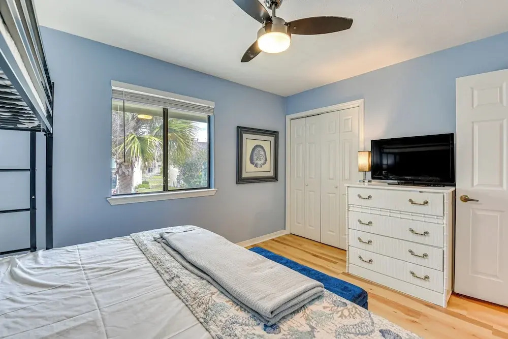 "the Wave" PCB Townhome w/ Pools + Beach Access