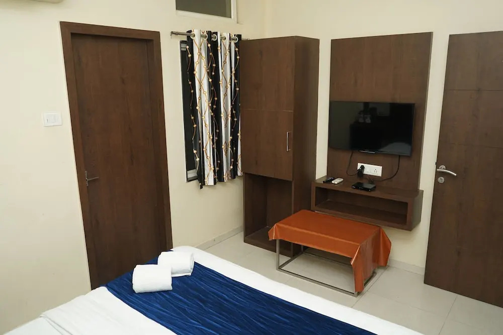 OYO 4116 Hotel Satyug