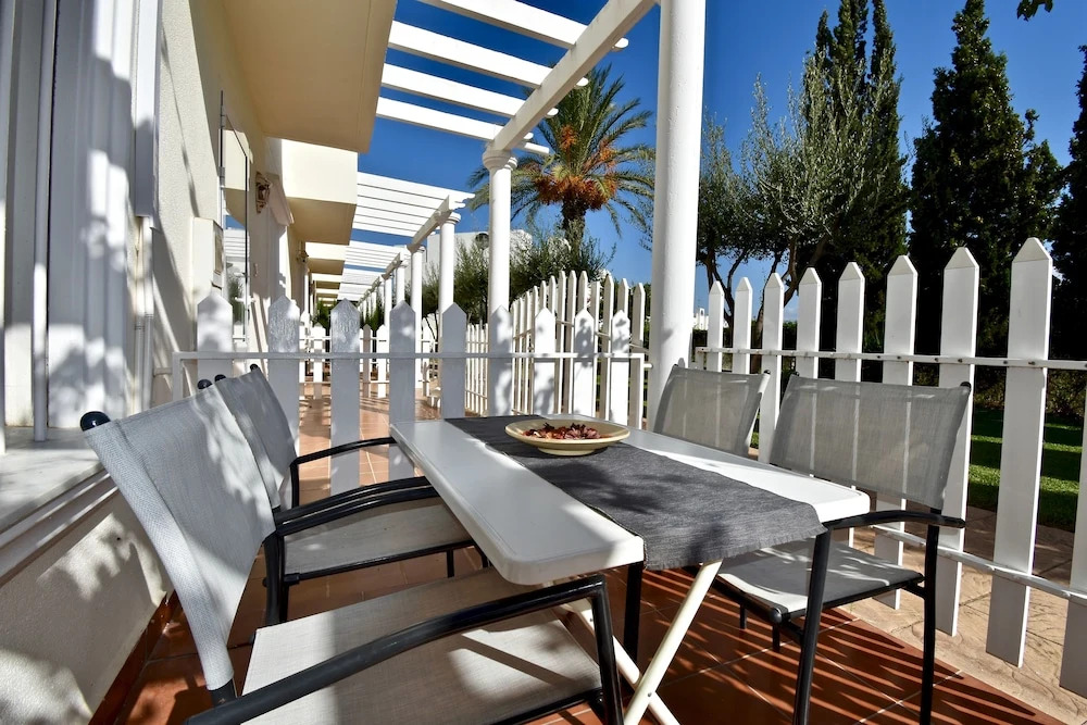Villa Marinas