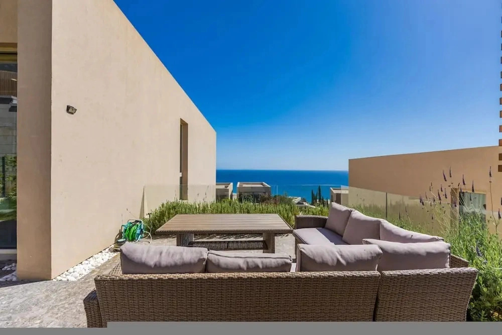 Sea View Panorama Green Coast 2BR Patio Retreat