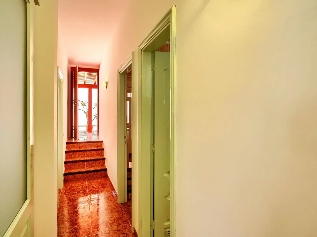 Traditional holiday home in Arico with garden