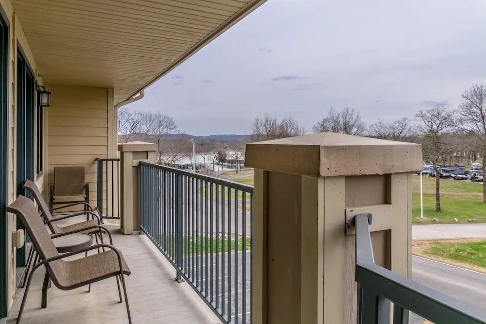Port of Kimberling Resort & Campground