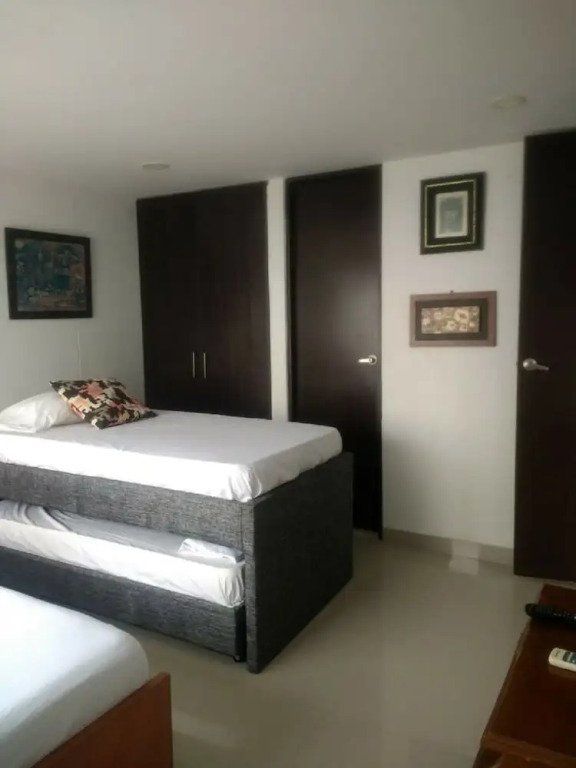 Apartment in Front of the Sea 519A