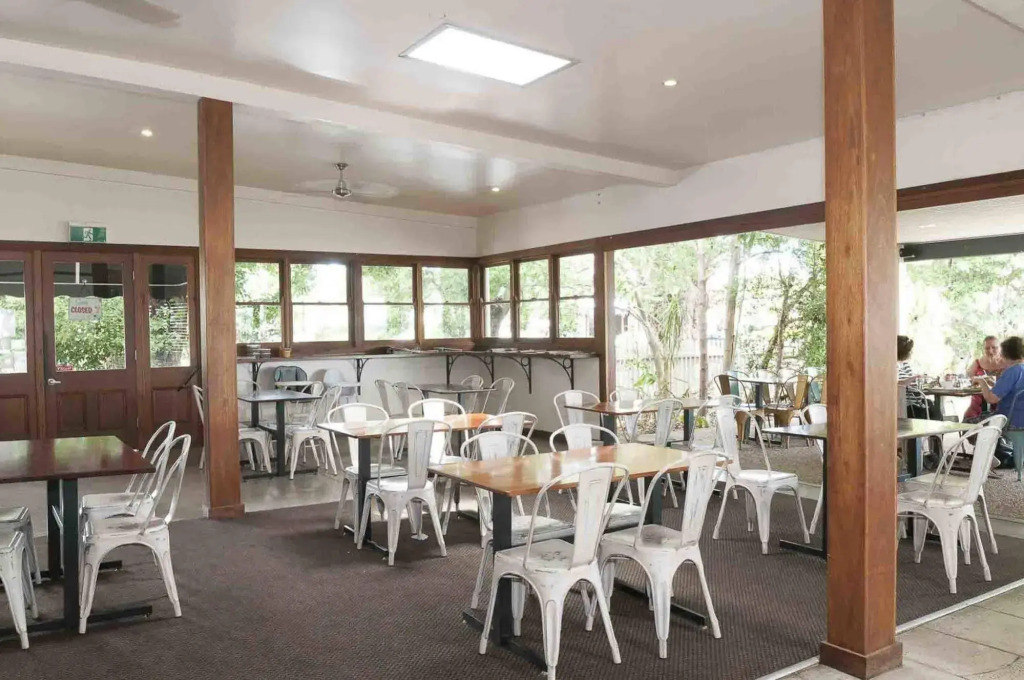 Ulmarra Hotel
