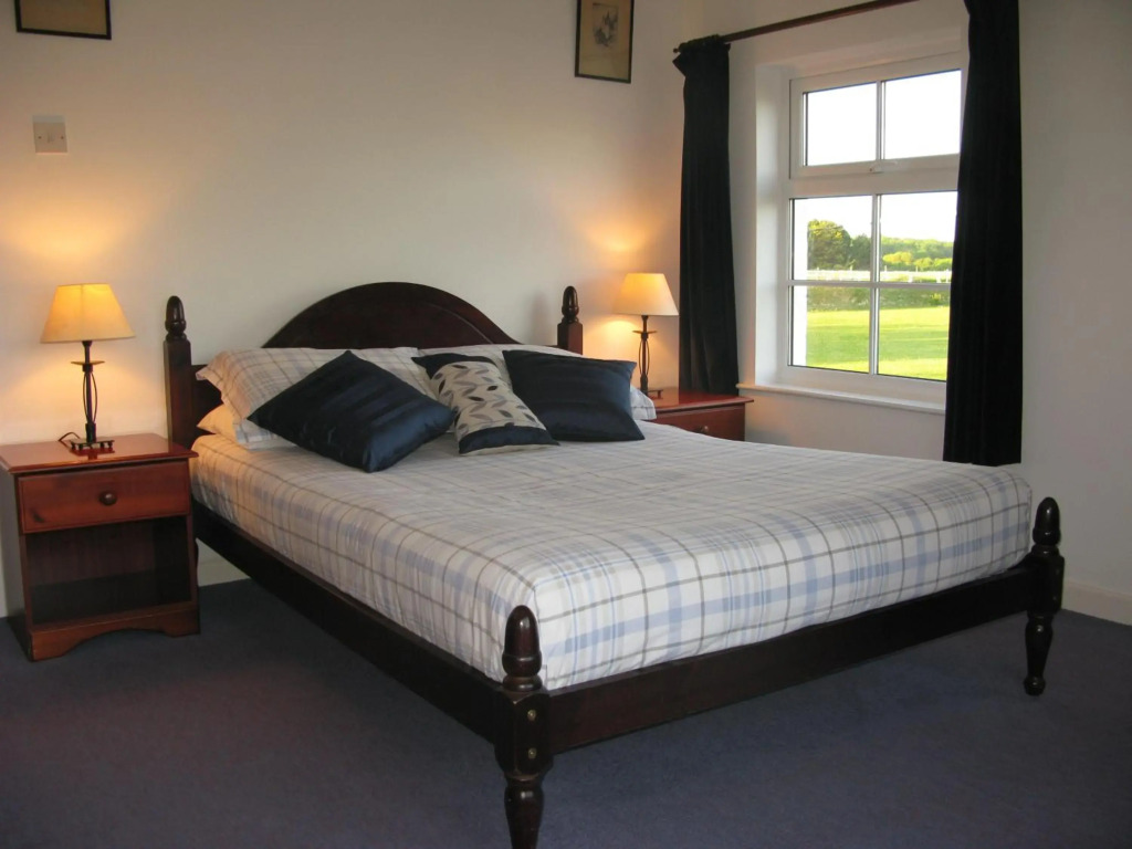 Tollgate Cottages Bed and Breakfast