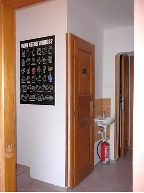Hostel Postel