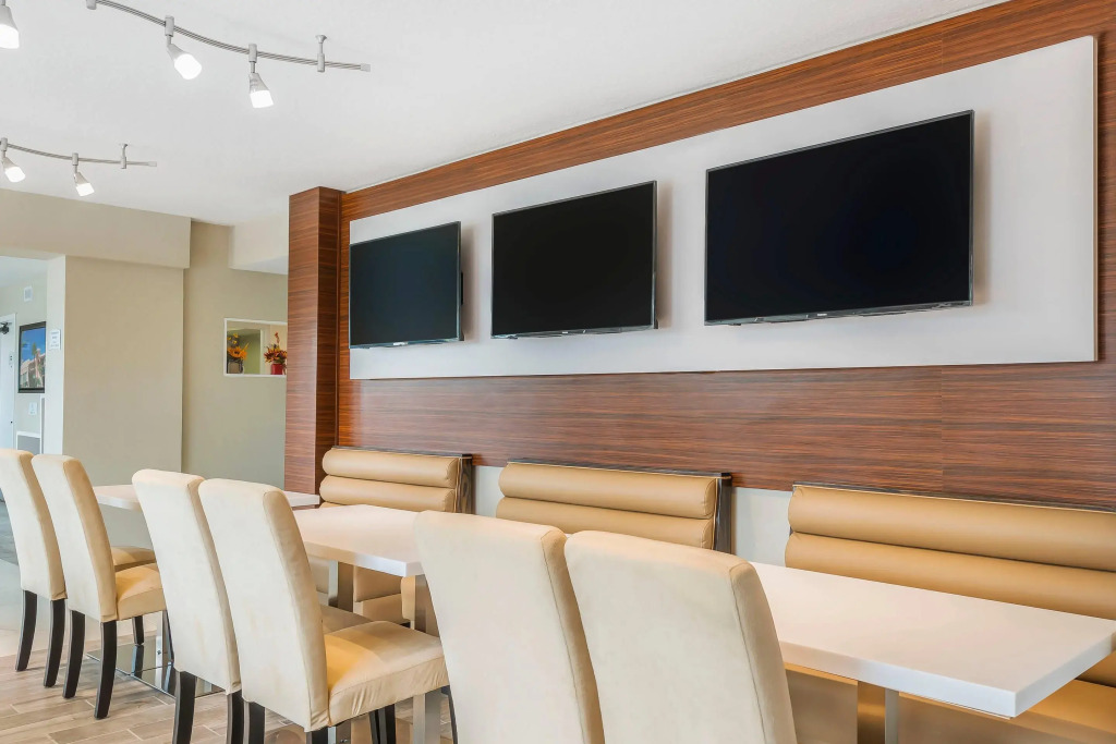 Quality Inn & Suites Kissimmee near Main Gate