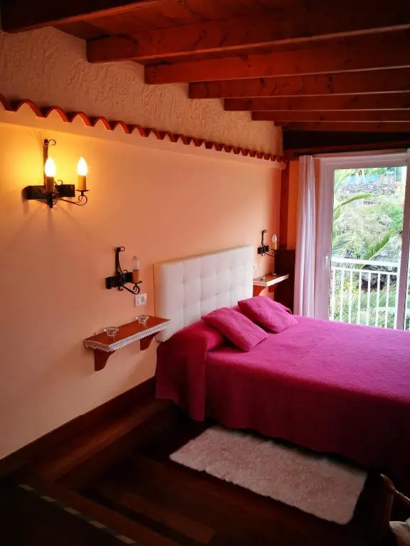 Charming House in Buenavista del Norte with Shared Pool