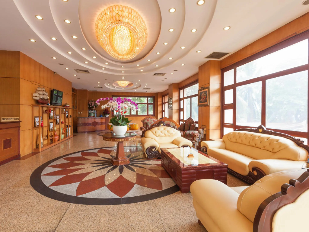 Hoang Yen Hotel