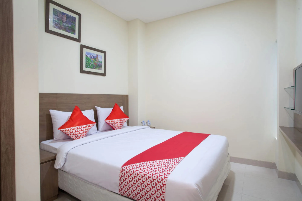 OYO 115 Portal Residence