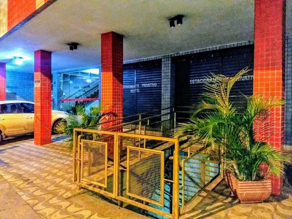 Hotel Max Mazza