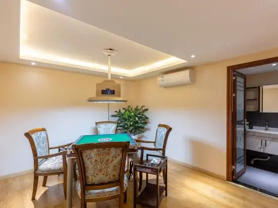 Chaoman Hotel (Suining Gymnasium Wanda Branch)