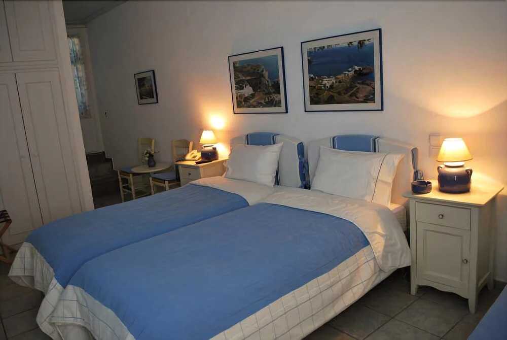 Anthousa Hotel