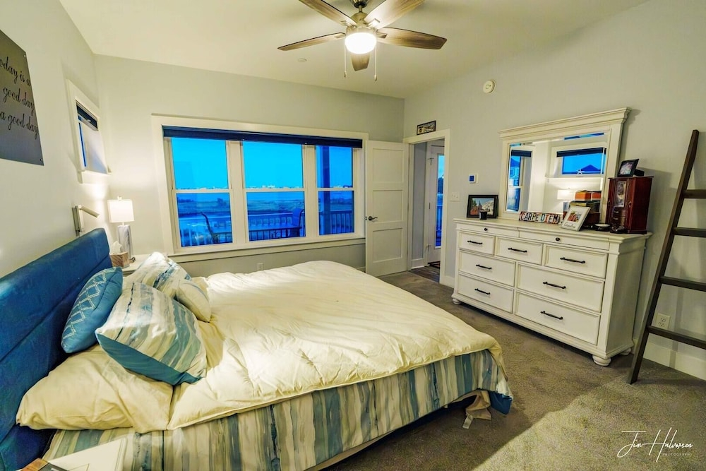 Marlowe Lane 10505 4 Bedroom Home