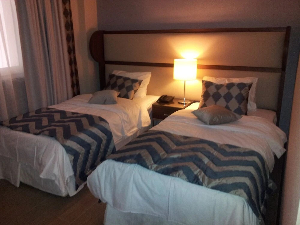 Hotel Azdif