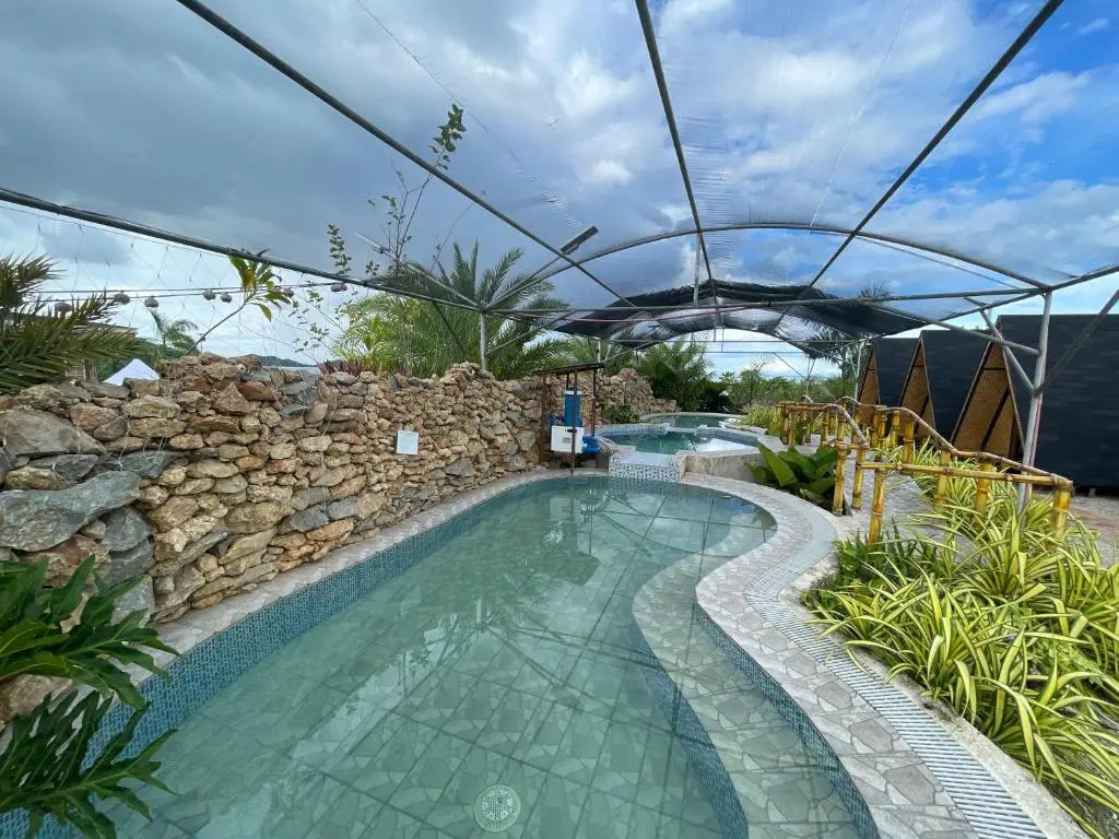 LaSersita Casitas and Water Spa Beach Resort by Cocotel