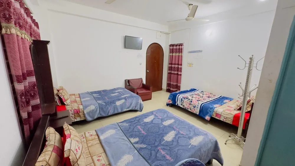 Mohammadia Restaurant & Guest House
