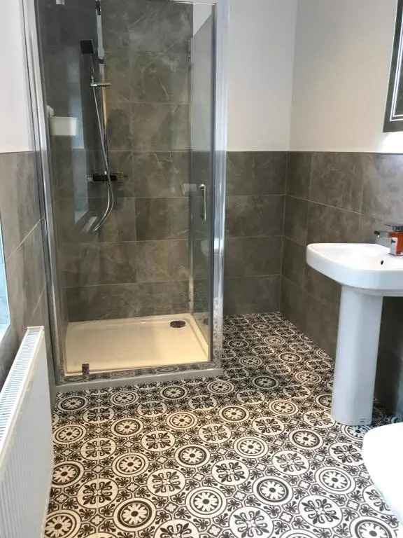 Bush House Accommodation - The Diamond