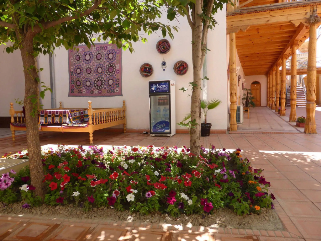 Bibikhanum Hotel