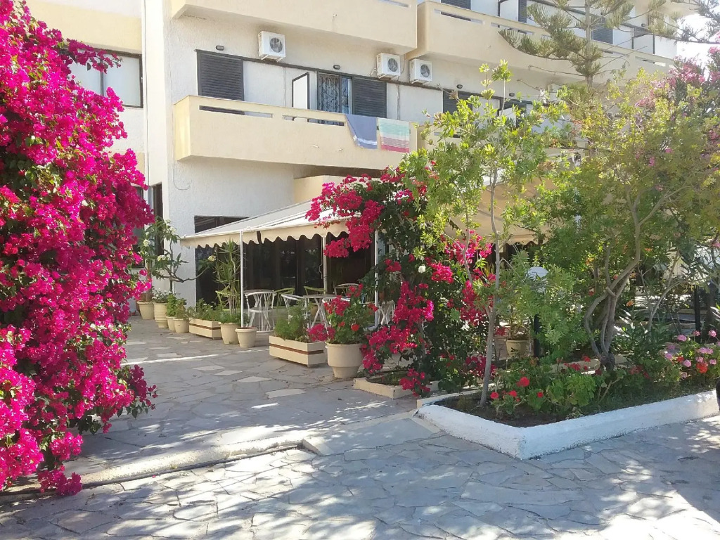 Esperides Hotel