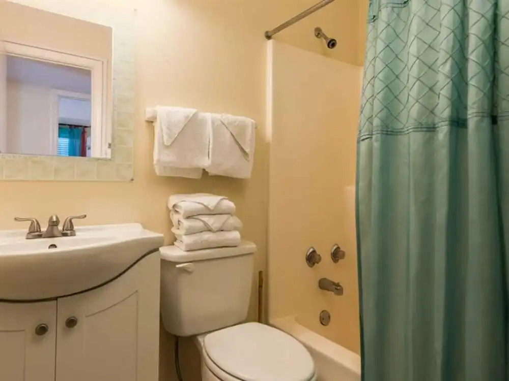 The Flip Side by Meyer Vacation Rentals