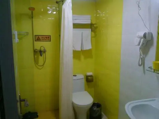 Prairie Pearl Express Hotel