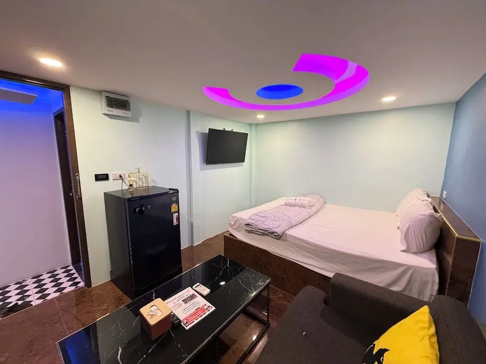 Bankhunchang Ramkhamhaeng hotel