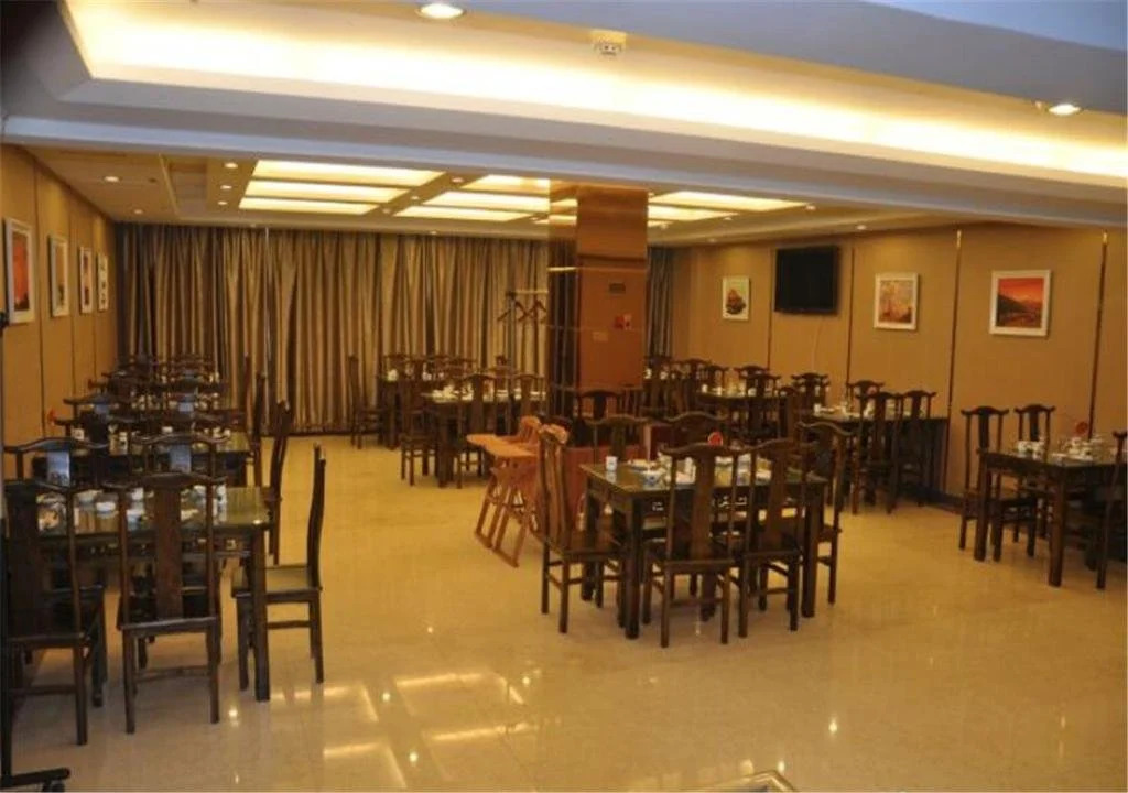 Golden Beach Hotel