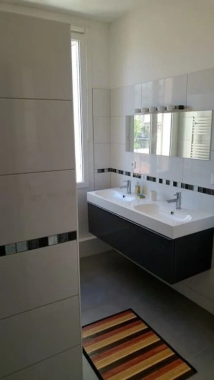 Beautiful 2-room apartment-Downtown/Cours Julien