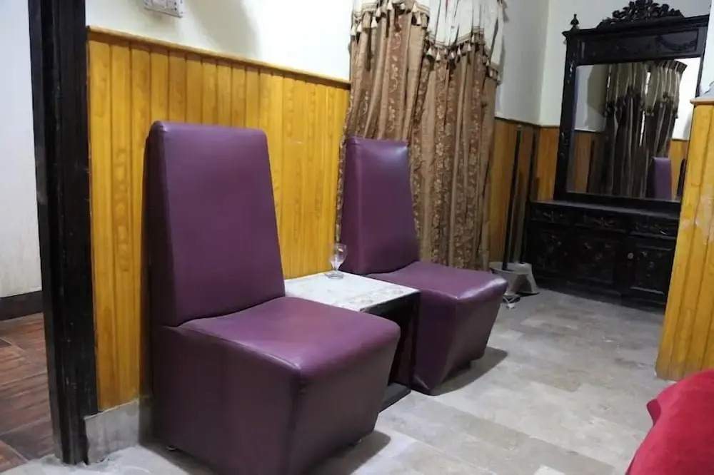 Hotel Pace Inn