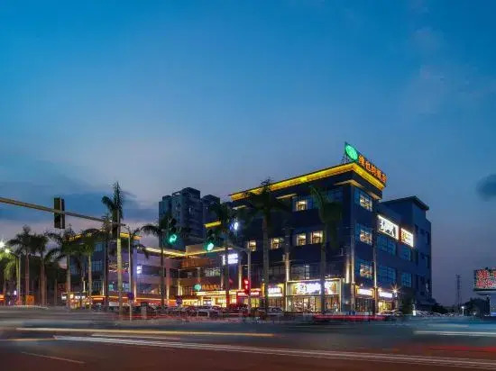 Vienna Hotel (Zhuhai Huafa Mall Nanping Technology Industrial Zone)