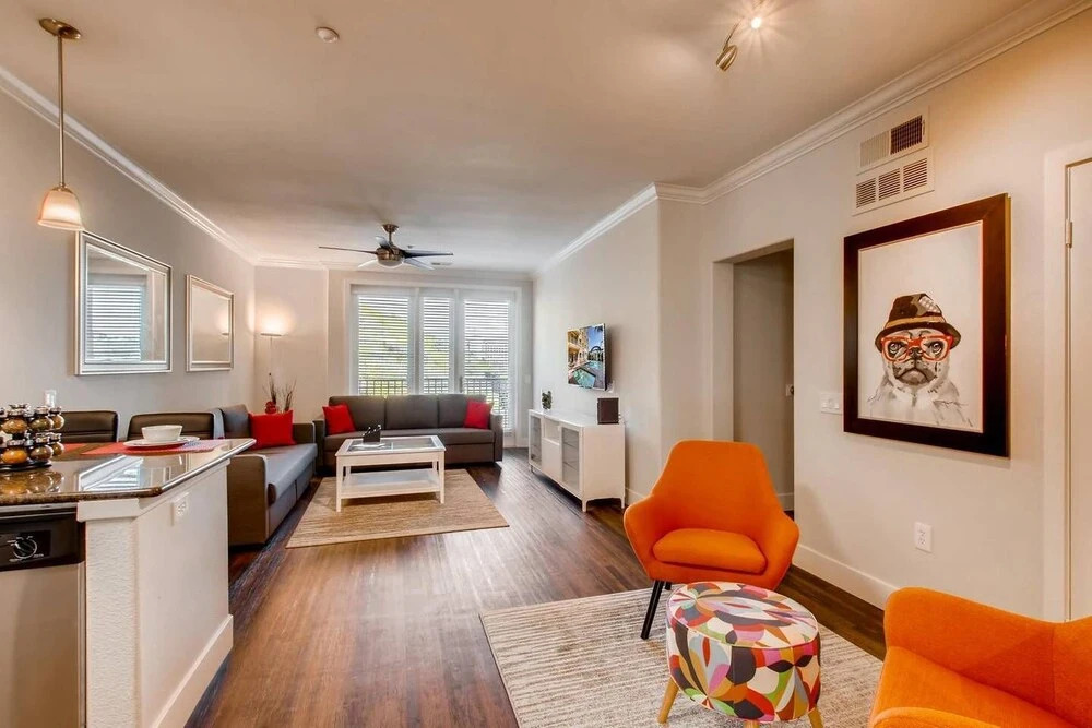 Gorgeous San Diego 2BR/2BTH With Fast WIFI & Free Parking! (FV3)