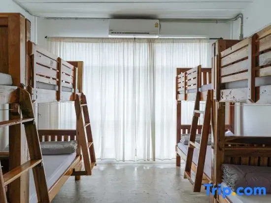 BAAN650 Hostel