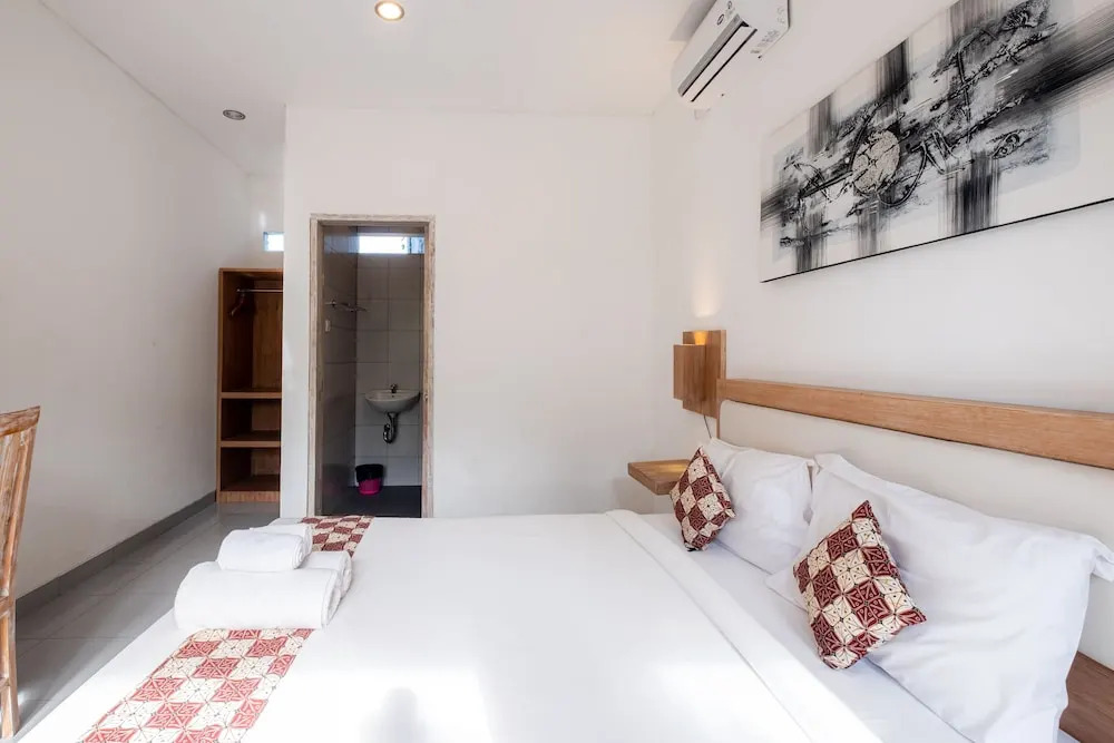 Suweta Homestay Private Pool Villa - Ubud Center Prime Location