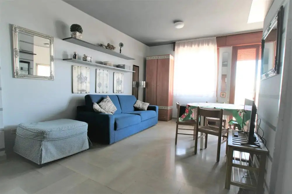 Cozy Studio Near the Beach