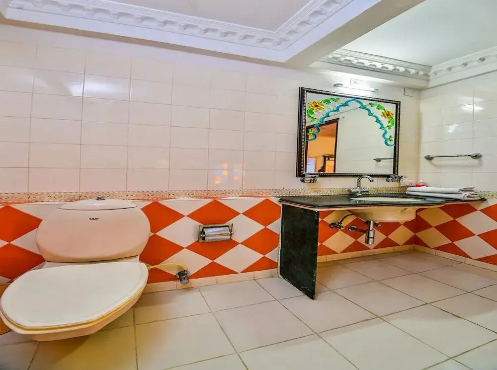 Oyo 5349 Shree Jagdish Mahal Heritage Hotel