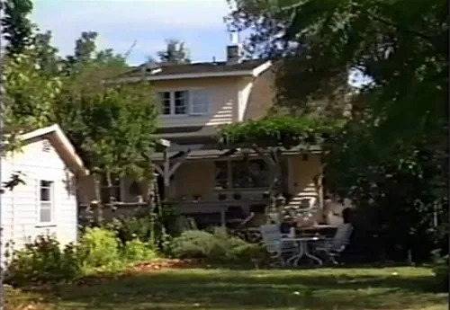 Hollyhock Country House