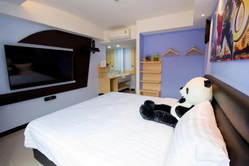 Lucky panda Hotel