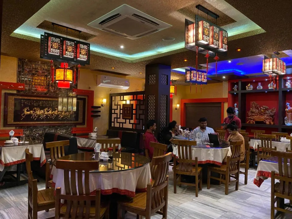 Hotel Lee Garden Near to Blue Flag Beach 500 Mtrs