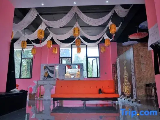 Wencheng Jucai Homestay (Baizhangji Scenic Area)