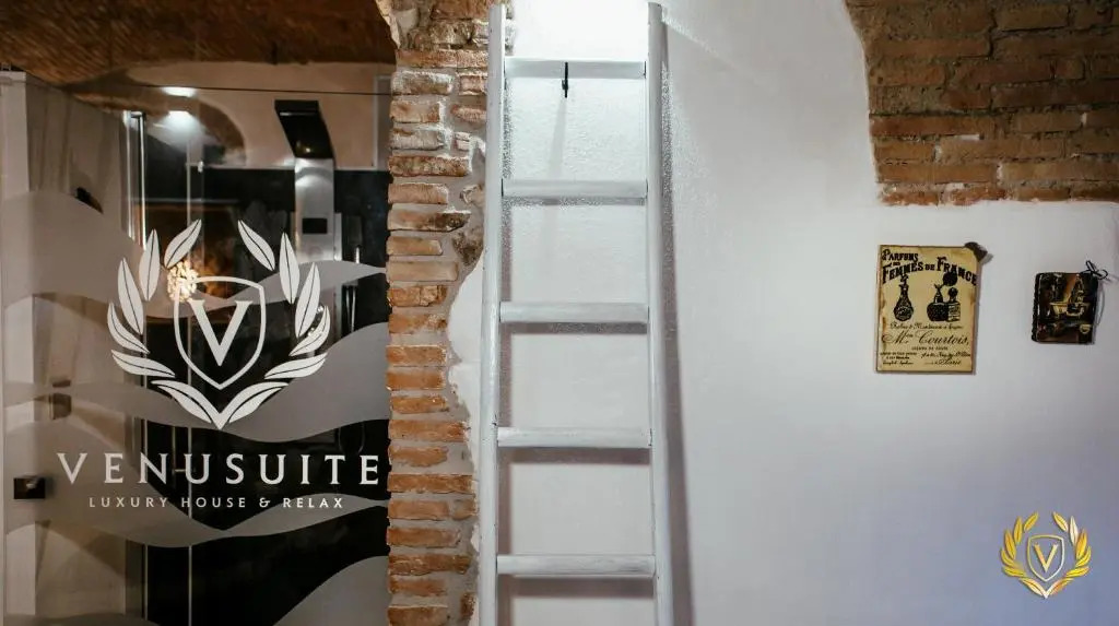 VenuSuite VENOSA - Luxury House, Spa & Relax