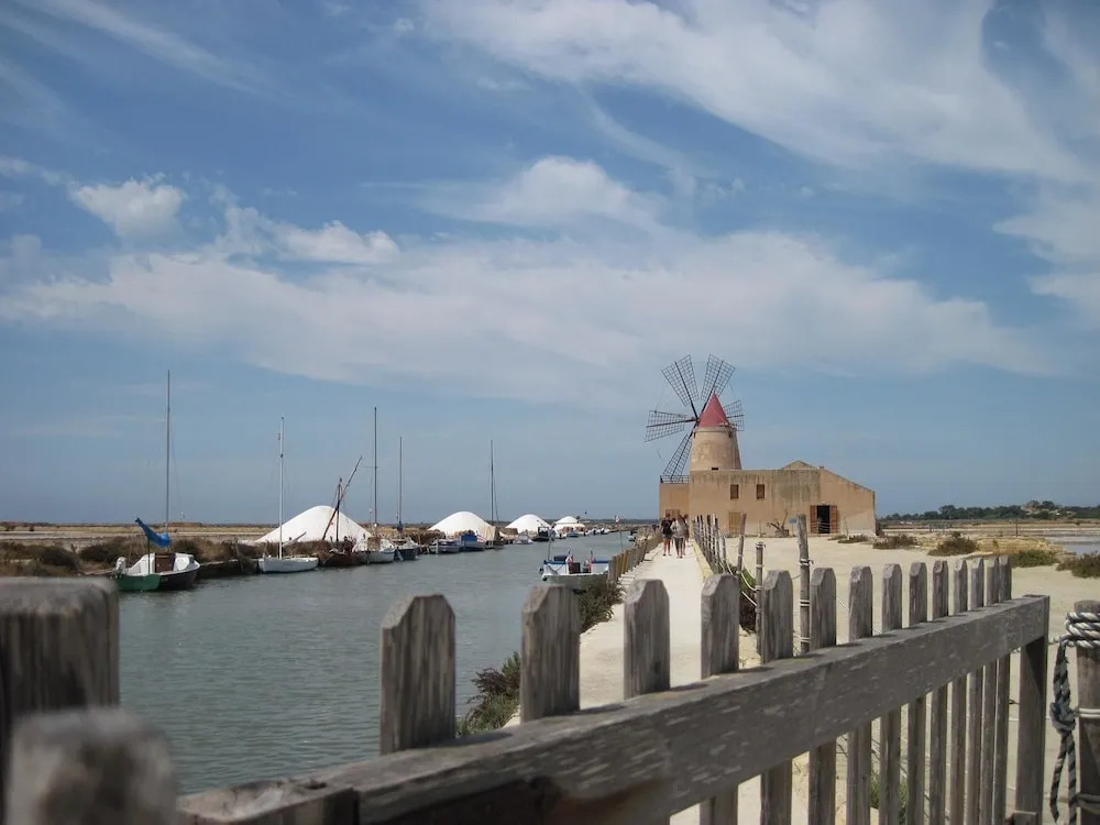 House With One Bedroom In Marsala With Pool Access And Furnished Balcony 8 Km From The Beach