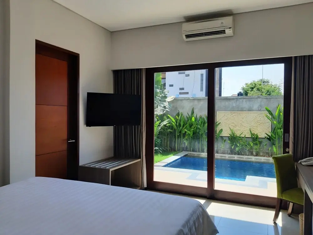 Palette Signature Hotel